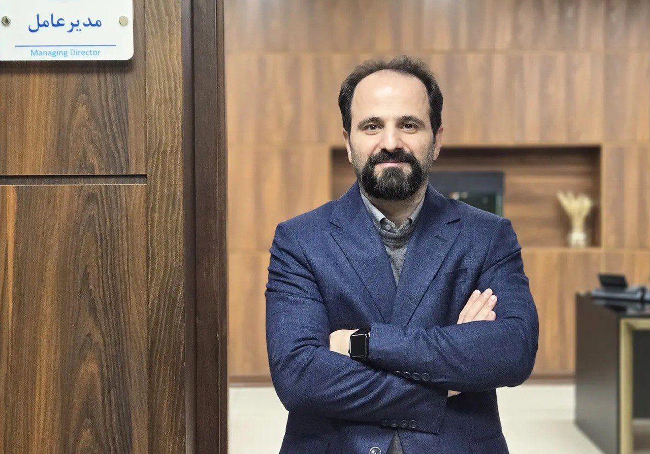 دکتر بابک